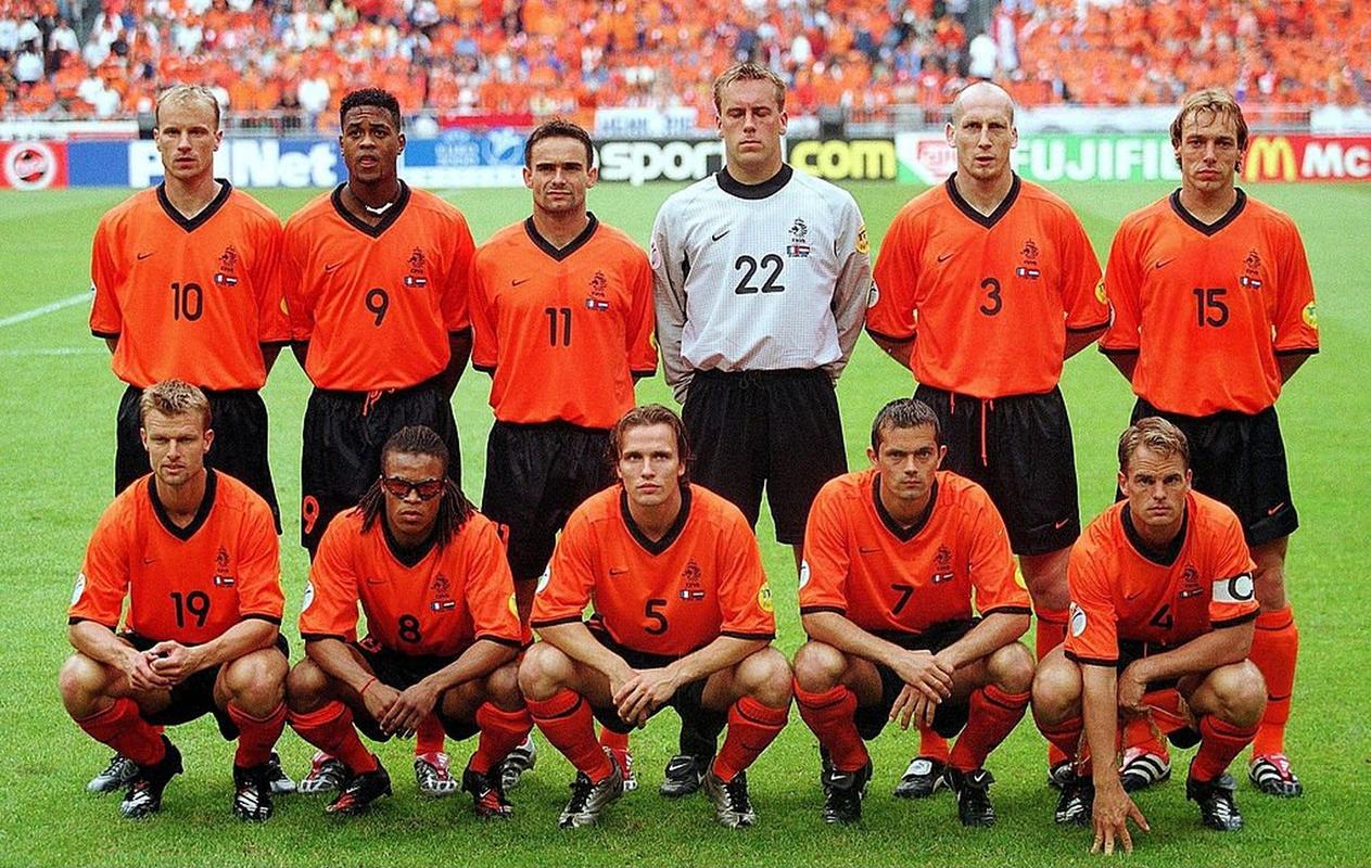 2000荷兰欧洲杯阵容（2000欧洲杯荷兰主力阵容）