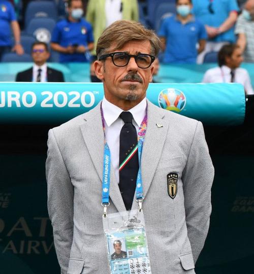 2014欧洲杯意大利教练（欧洲杯意大利教练组）